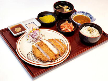 함박스테이크 정식