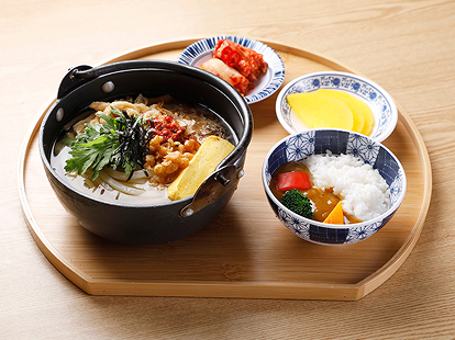 맛있는 냄비우동(계절메뉴)